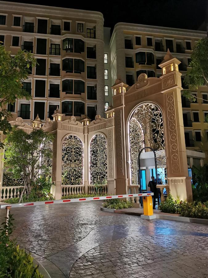 Espana Condo Resort Pantai Jomtien Luaran gambar